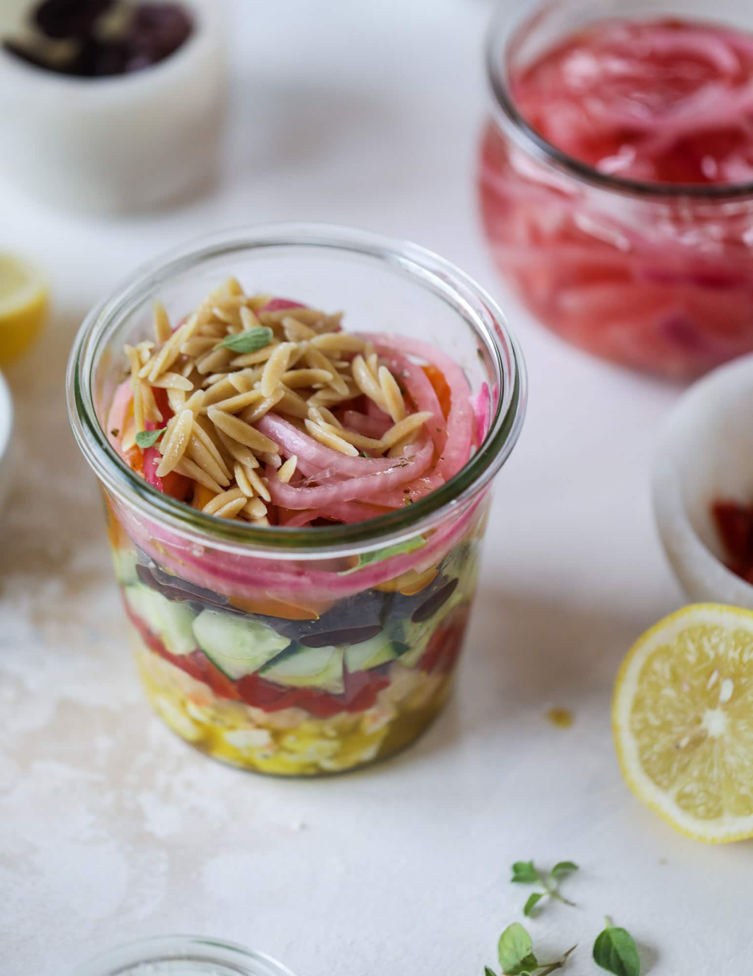 5 Mason Jar Salads To Meal Prep for a Week of Lunches - Jessica in